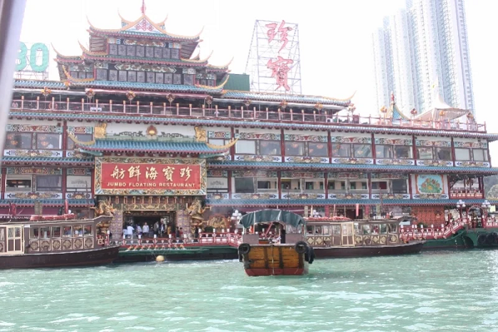 香港海事处：珍宝海鲜舫未沉入海底 仍在西沙群岛海面
