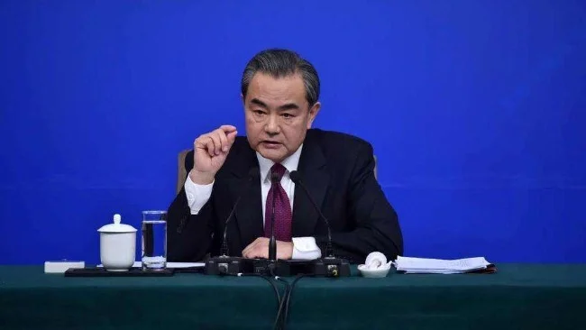 王毅警告美国：不要轻举妄动 不要制造更大危机
