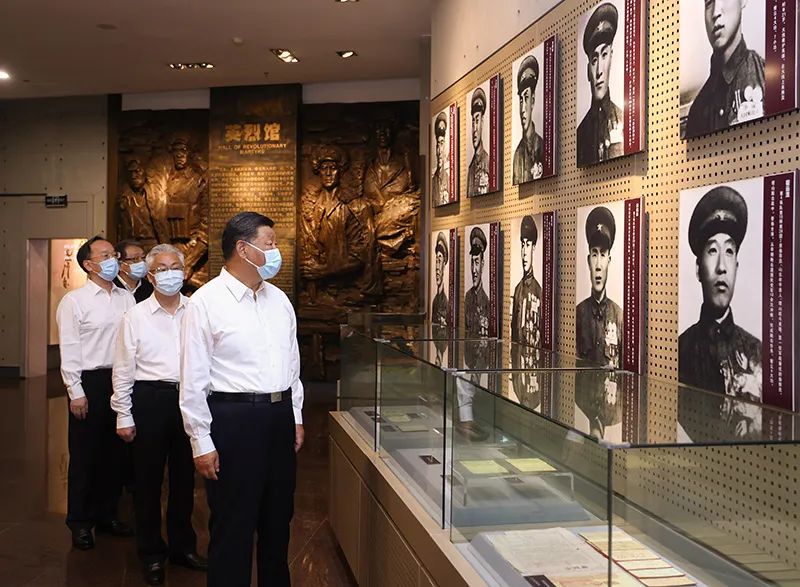 习近平在辽宁考察：在新时代东北振兴上展现更大担当和作为 奋力开创辽宁振兴发展新局面