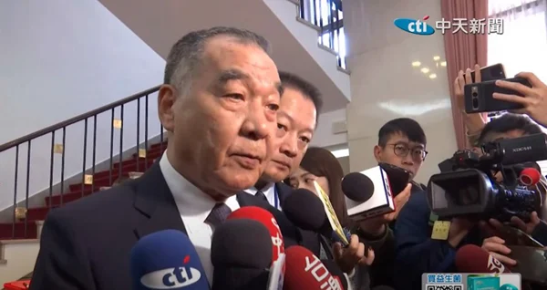 大陆海警登船检查金门游艇，台军称“不会介入”